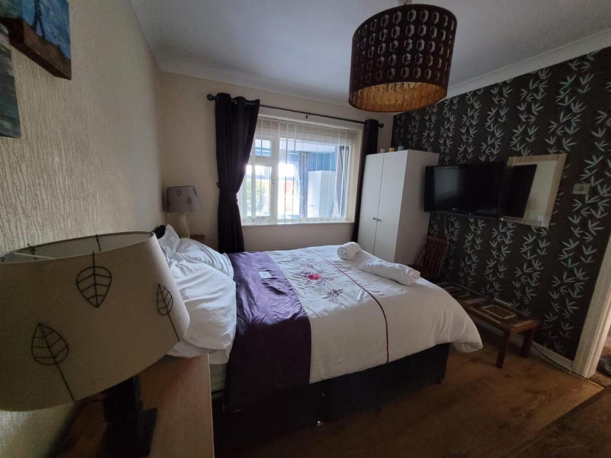 Вилла Dolphin House Preesall Экстерьер фото
