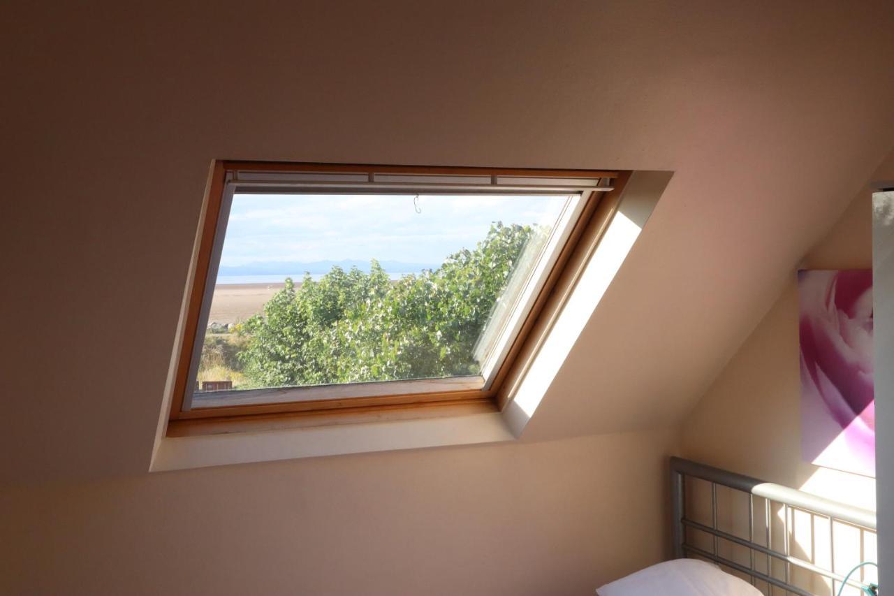 Вилла Dolphin House Preesall Экстерьер фото